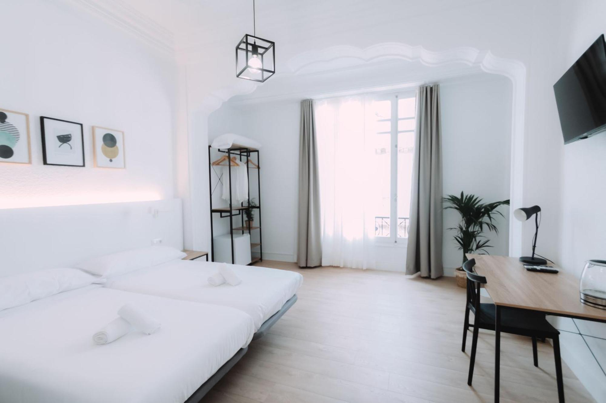 Concept Rooms 瓦伦西亚 外观 照片