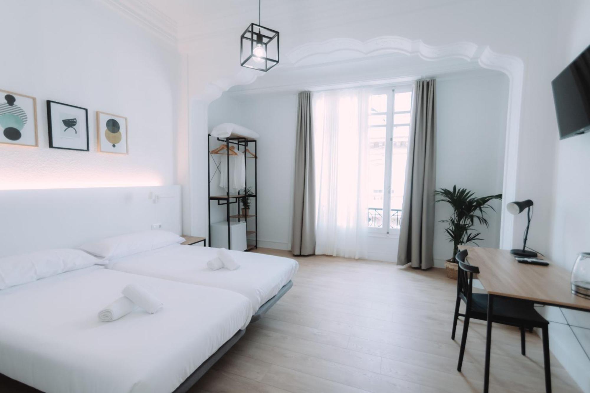 Concept Rooms 瓦伦西亚 外观 照片