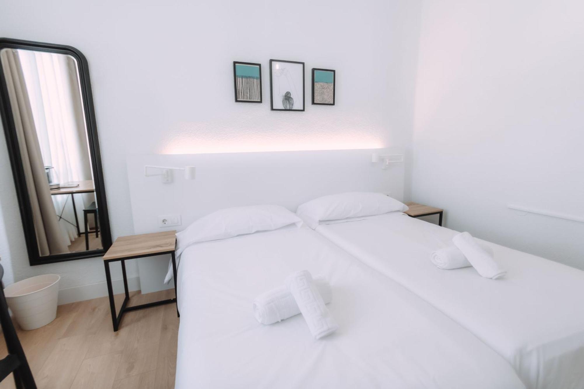 Concept Rooms 瓦伦西亚 外观 照片