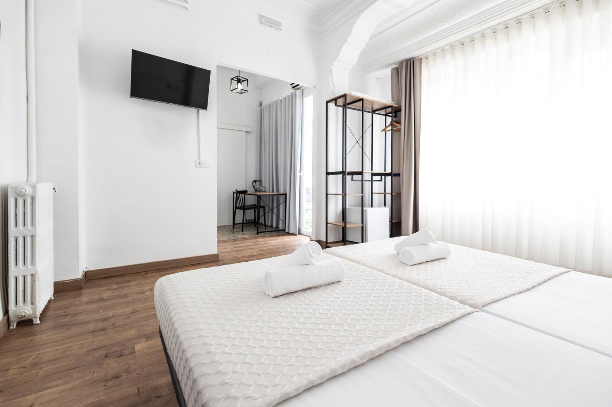 Concept Rooms 瓦伦西亚 外观 照片